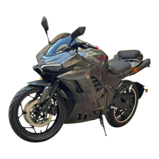 صورة دباب كهربائي رياضي بتصميم هجومي